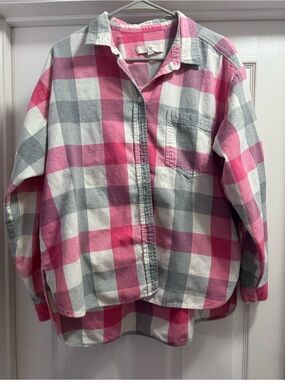 LOFT Pink, Gray and White Plaid Button-Down Shirt